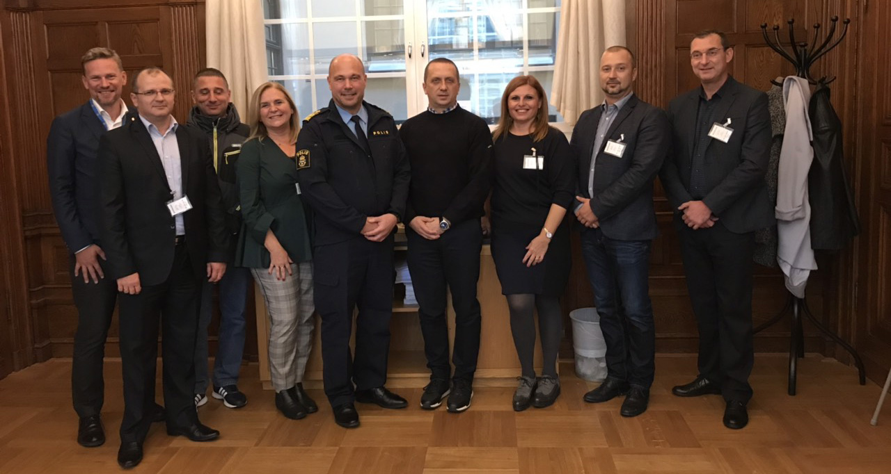 Poseta delegacije MUP-a švedskoj policiji