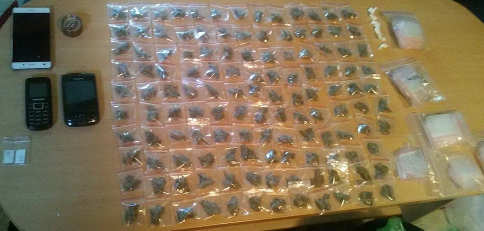 Заплењено 129 пакетића марихуане
