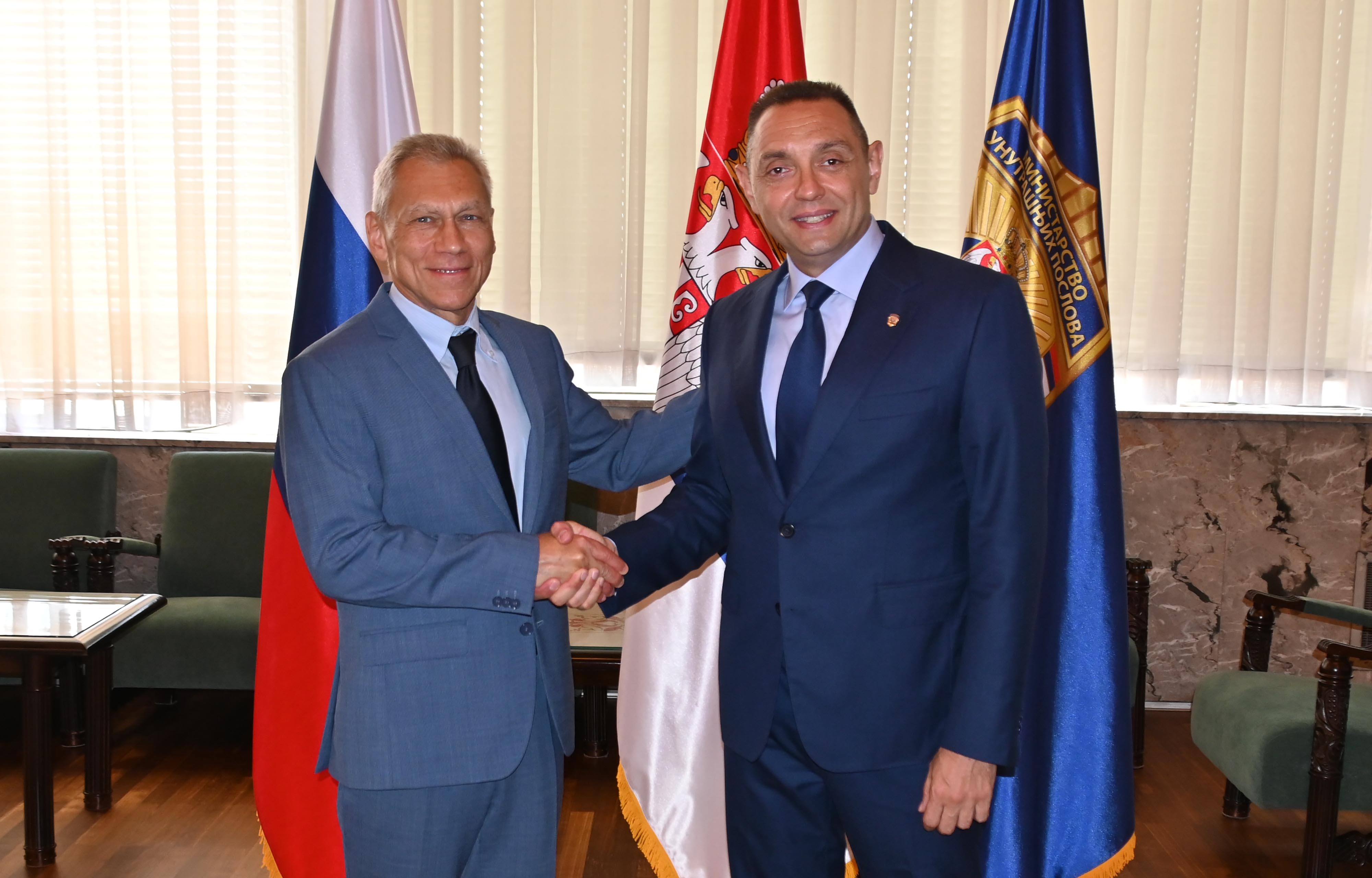 Ruska Federacija izuzetno zadovolјna saradnjom sa MUP Srbije