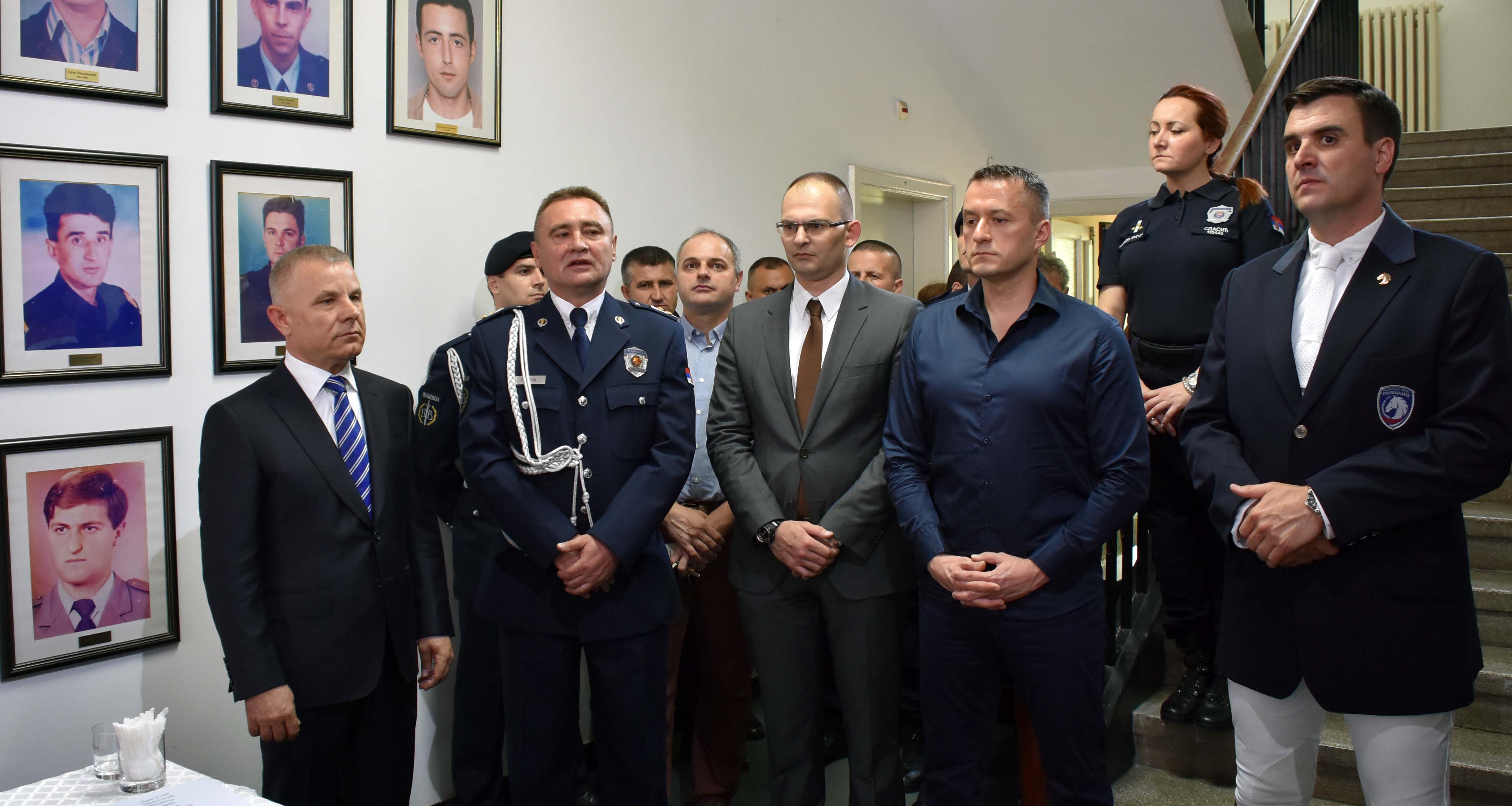Миличковић: МУП ће наставити са опремањем Полицијске бригаде