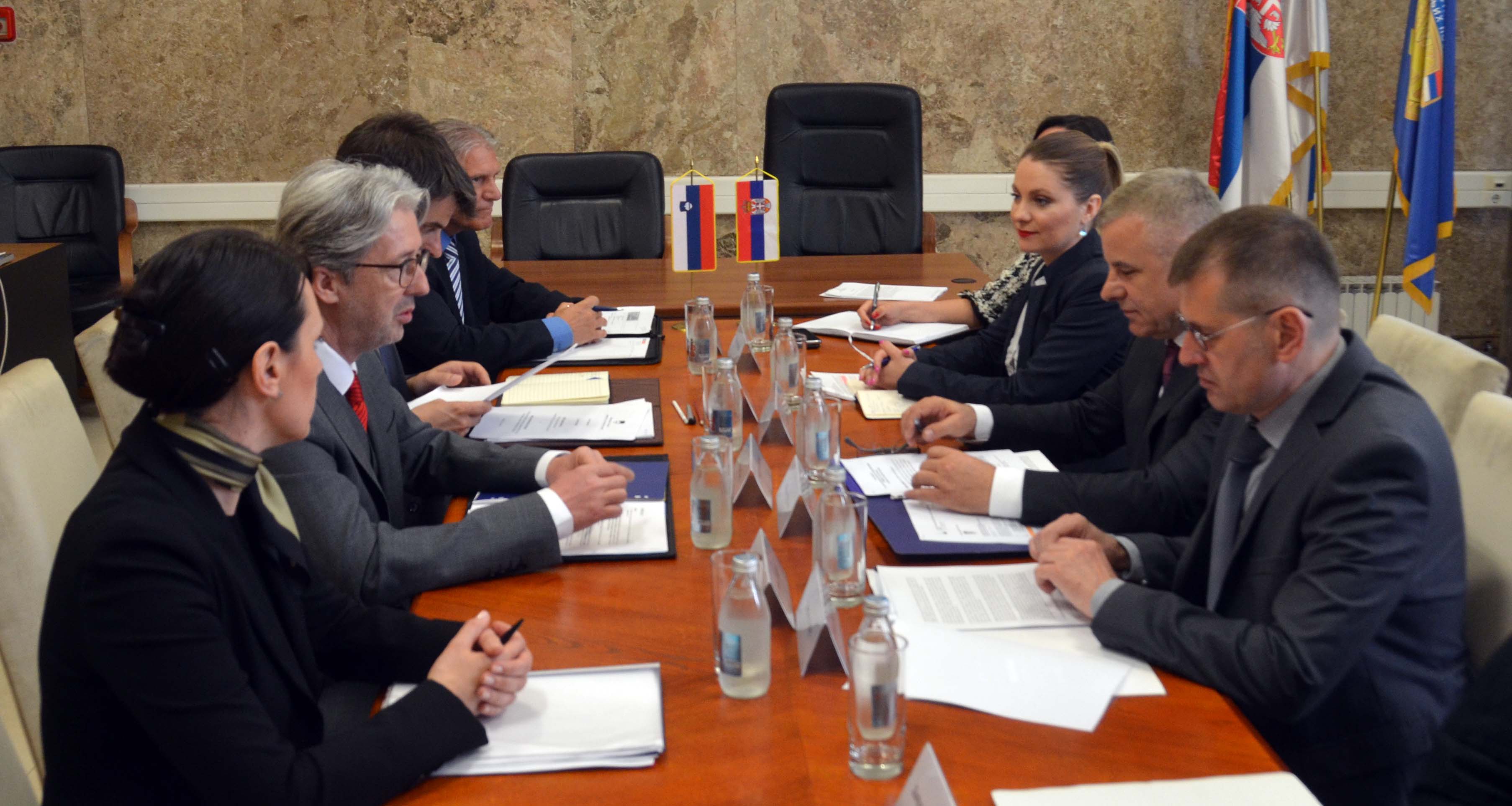 Miličković i Rebić sastali se sa državnim sekretarom MUP-a Slovenije Boštjanom Šeficom