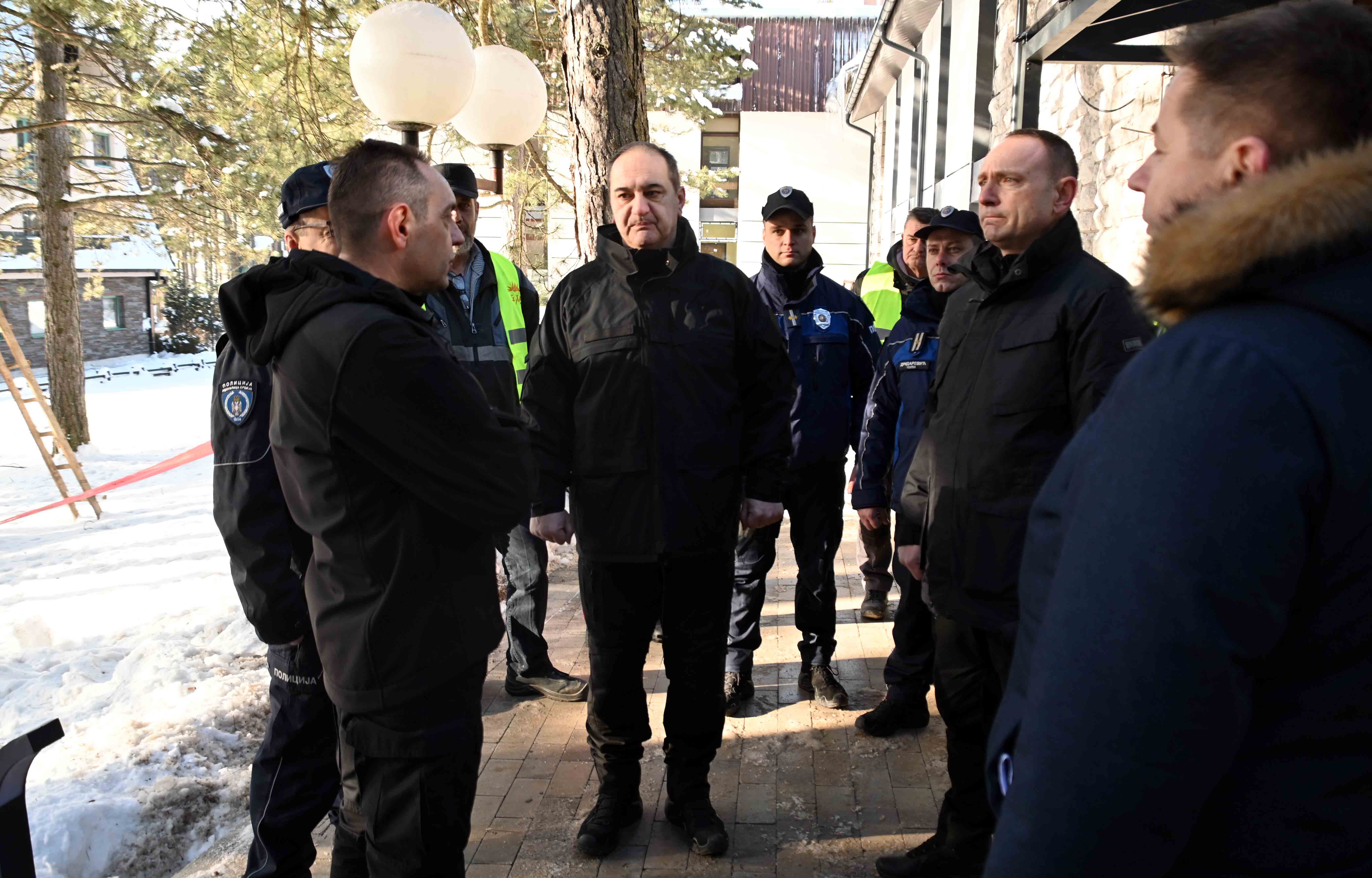 Министар Вулин обишао радове на изградњи Полицијске испоставе Златибор: Јачањем капацитета МУП-а подижемо безбедност грађана