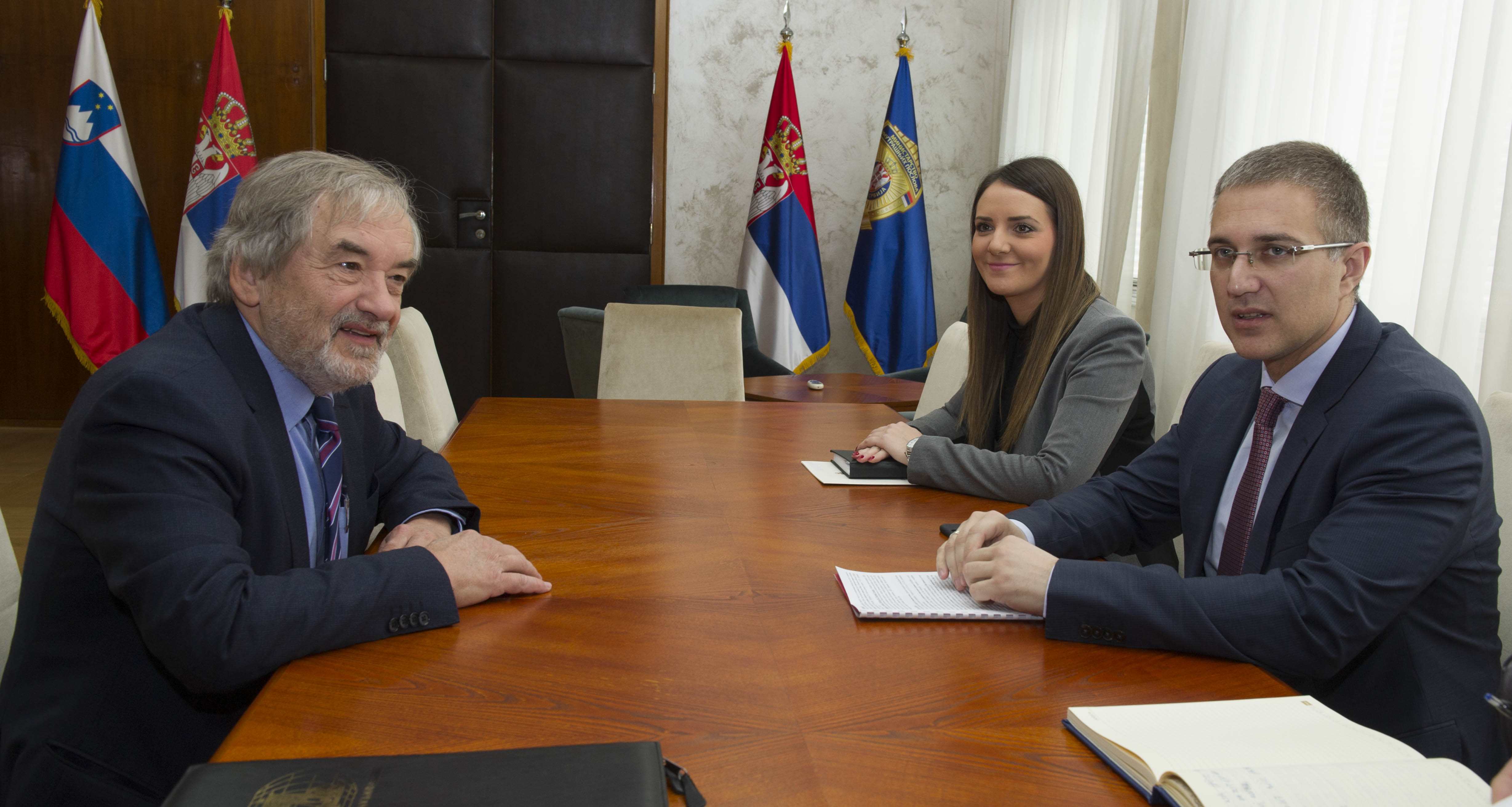 Stefanović i Gasparič razgovarali o unapređenju saradnje u oblasti borbe protiv organizovanog kriminala i terorizma