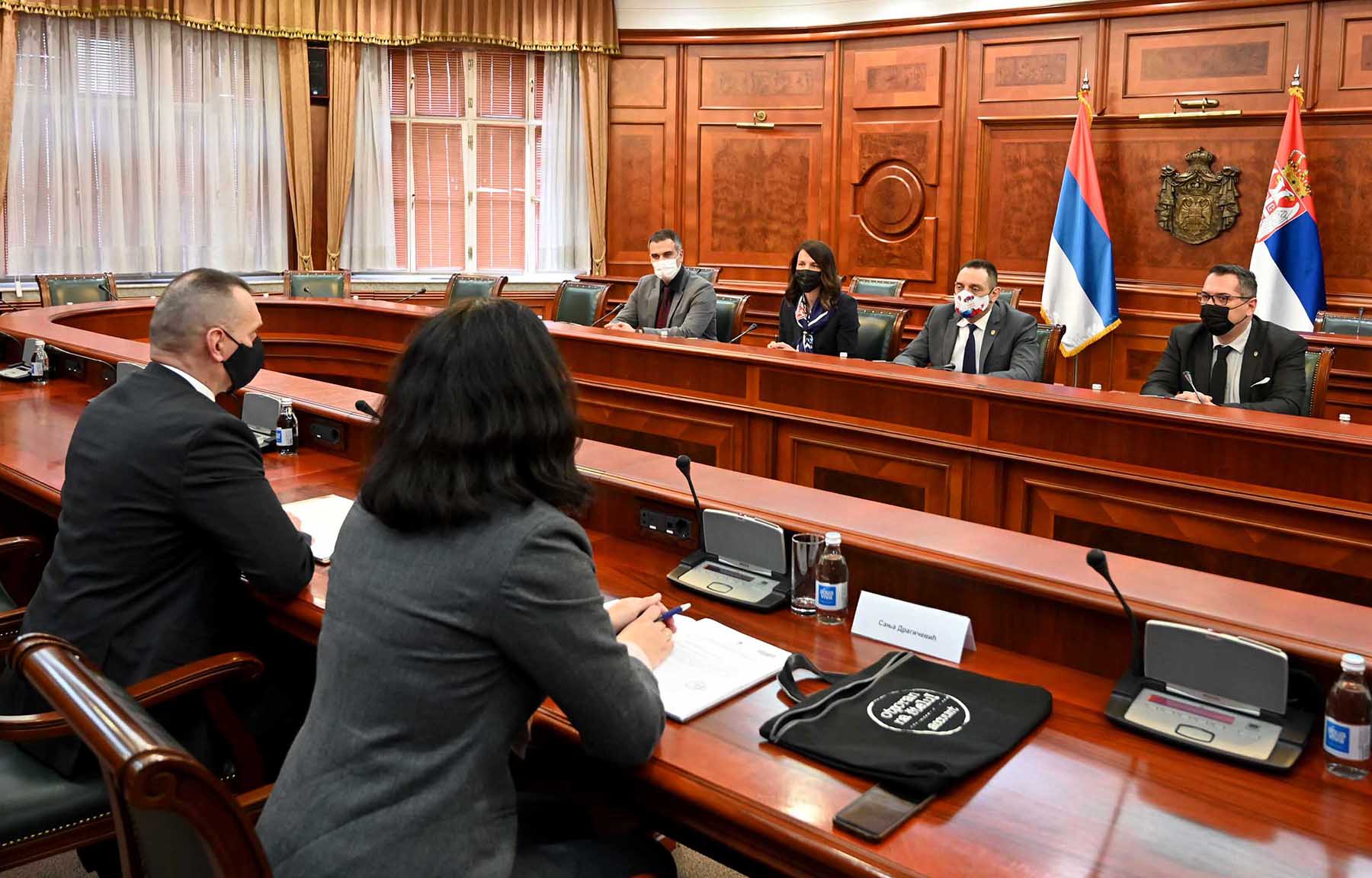 Potpisan Memorandum o saradnji u oblasti vazduhoplovstva između MUP–a Srbije i Srpske