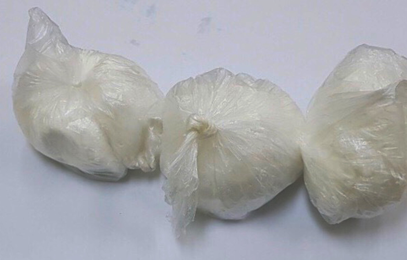 Policija je pretresom vozila osumnjičenog pronašla 324 grama amfetamina i 102 tablete MDMA
