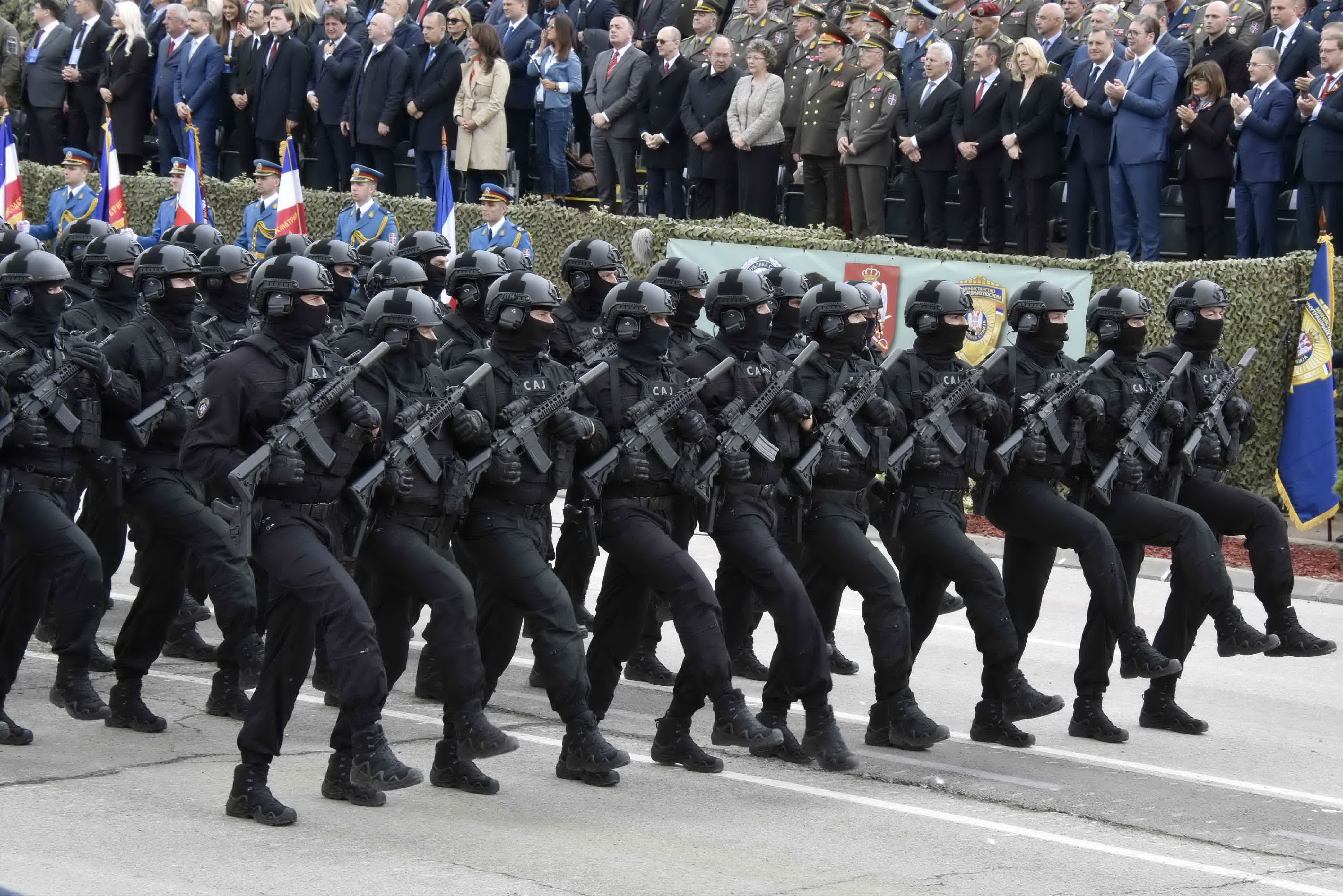 Vojno – policijska parada „Odbrana slobode“ održana u Nišu