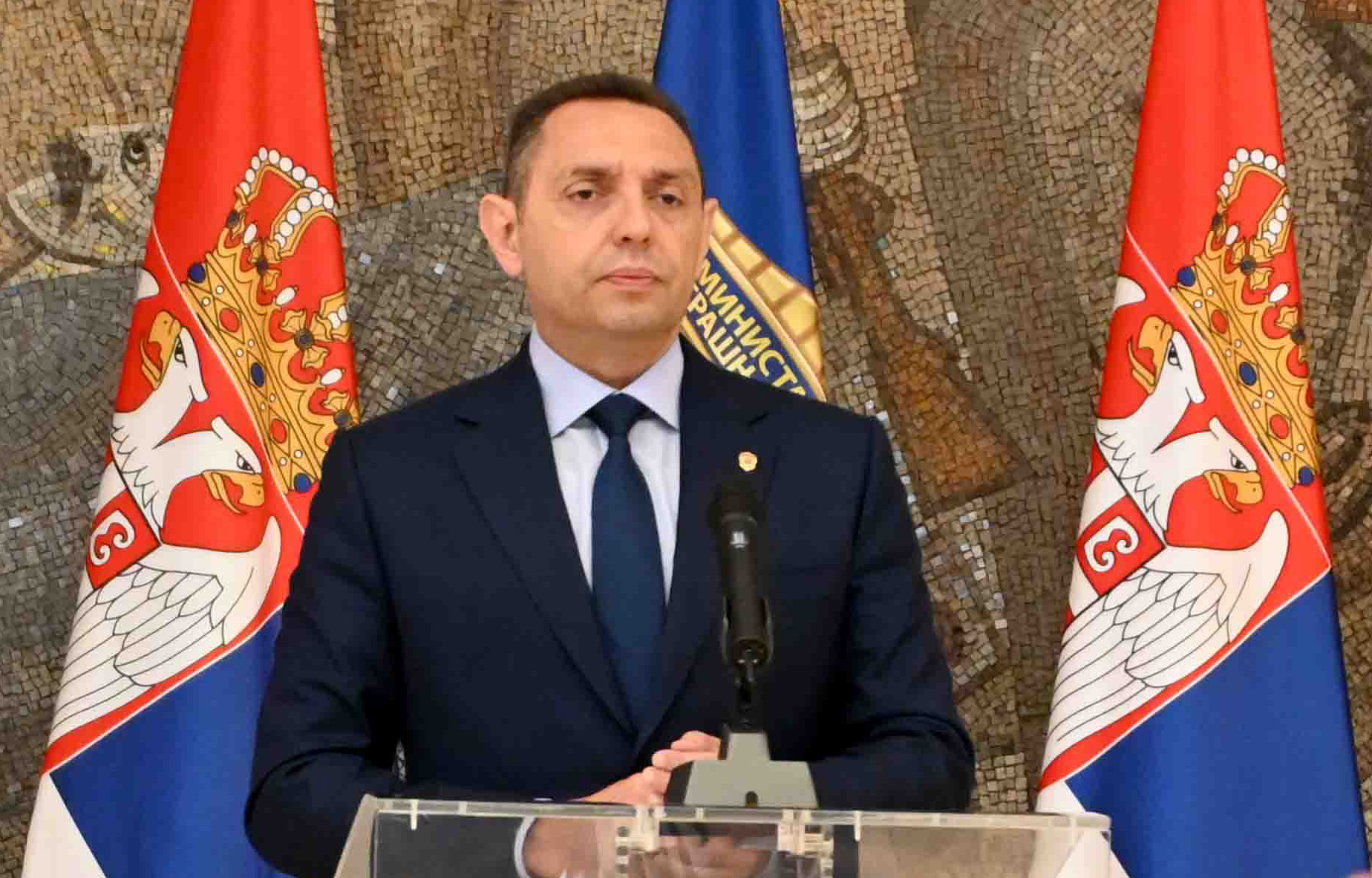Министар Александар Вулин упутио телеграм саучешћа црногорском министру полиције Филипу Аџићу поводом масакра на Цетињу