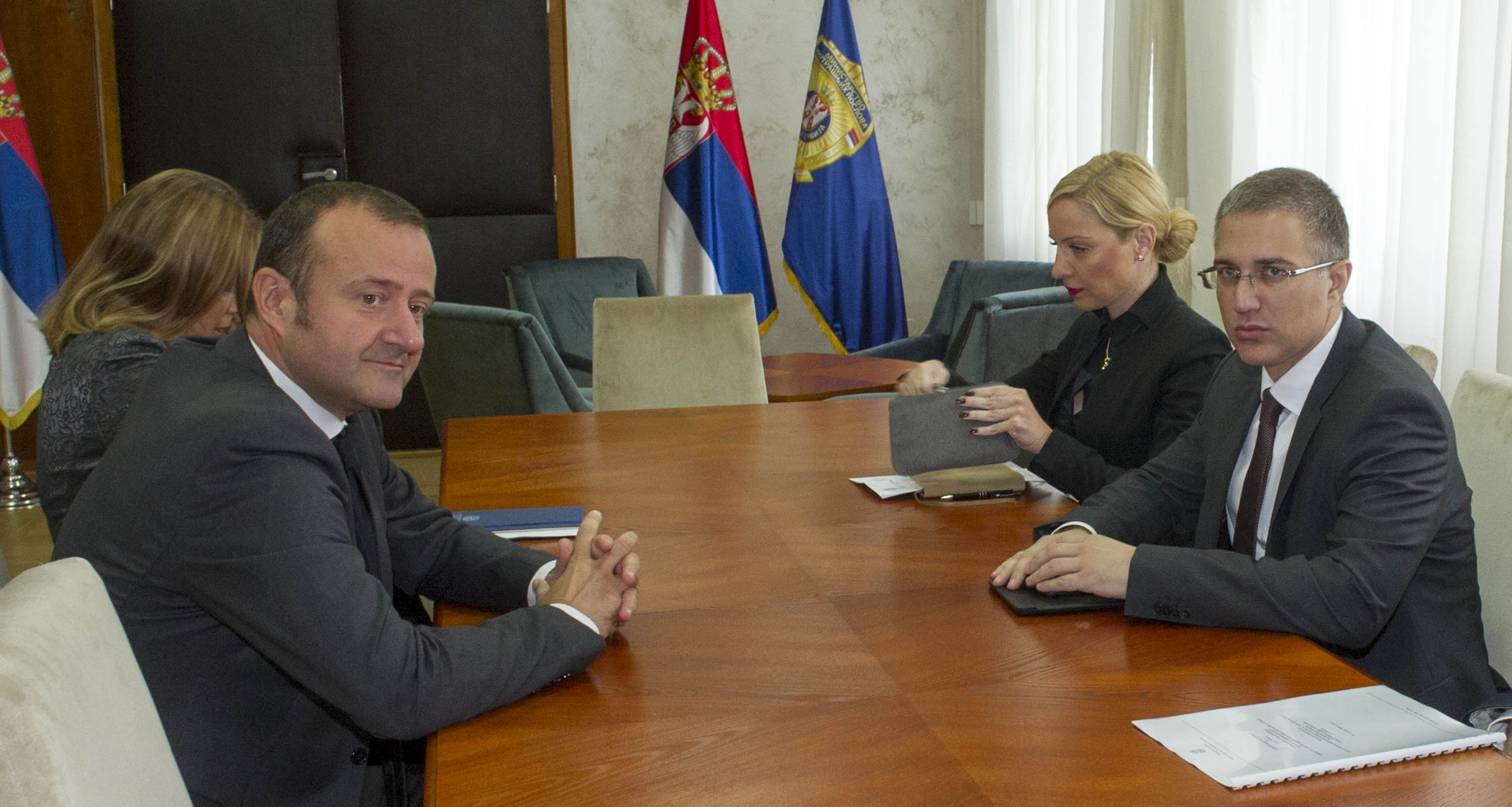 Састанак министра Стефановића са представницима ИОМ-а
