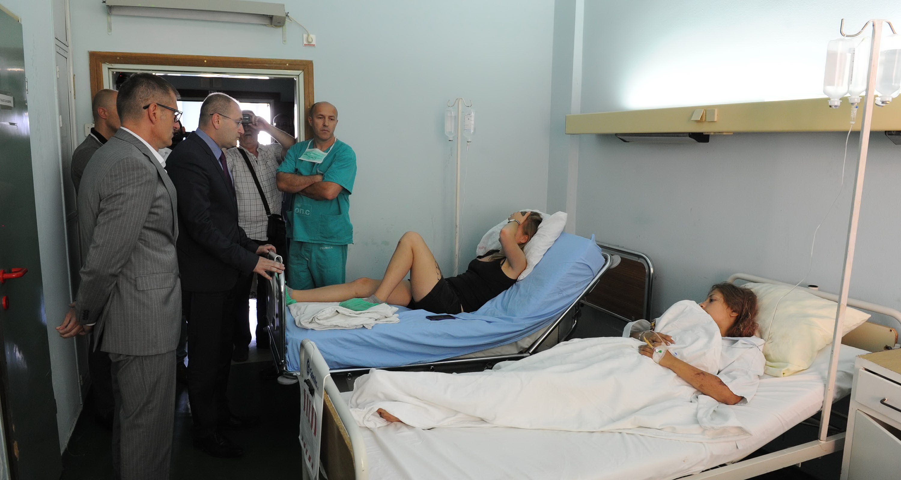 Рeбић посетио повређене у саобраћајној незгоди у Малом Иђошу