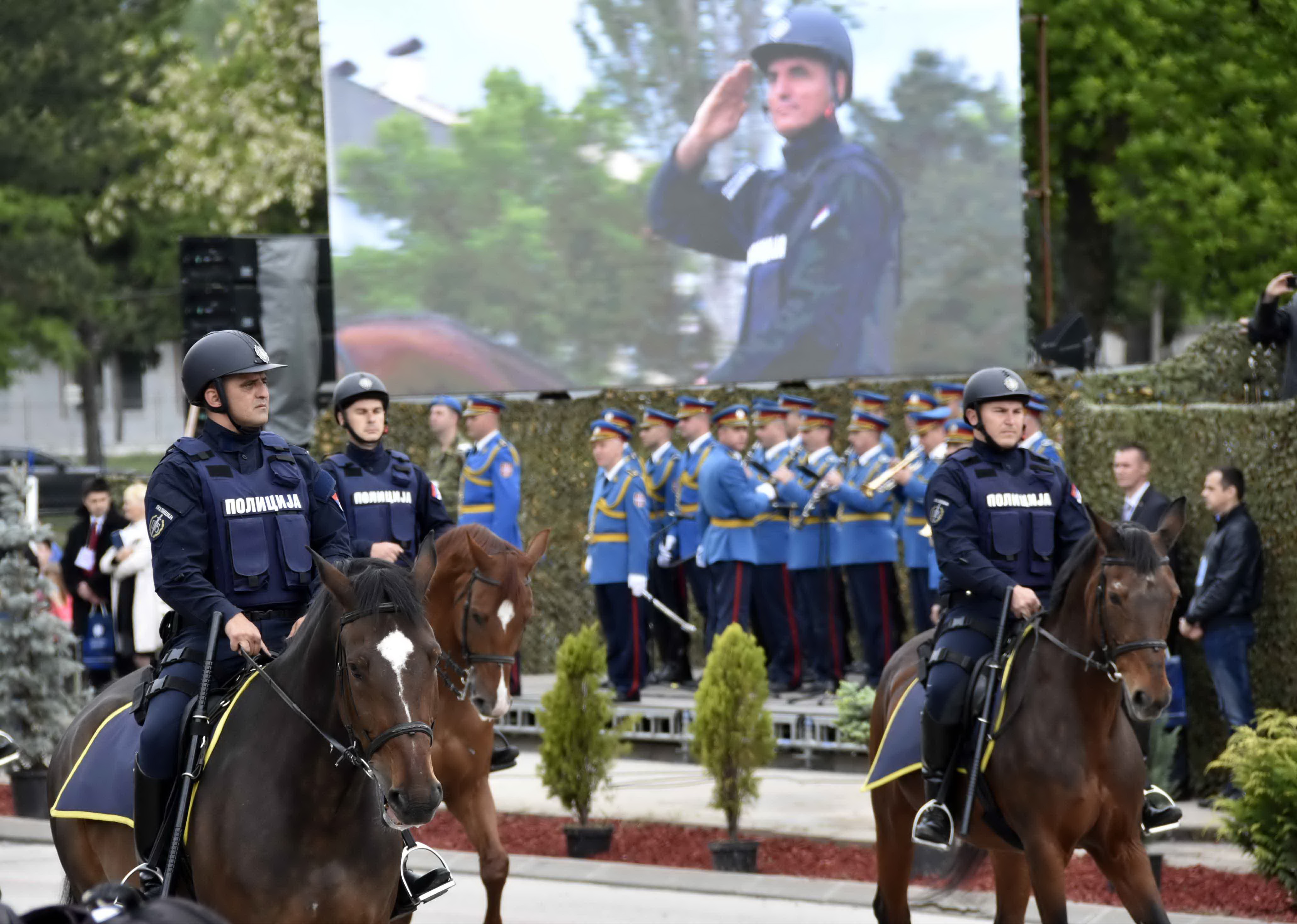 Vojno – policijska parada „Odbrana slobode“ održana u Nišu