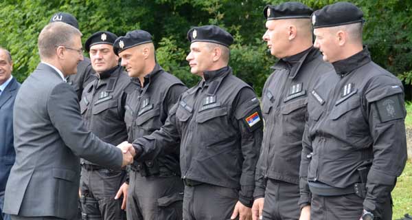 Ministar Stefanović posetio Specijalnu antiteroristički jedinicu