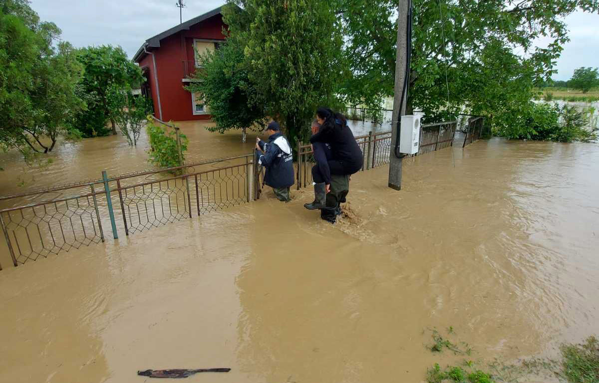 Na teritoriji Republike Srbije trenutno na snazi 42 vanredne situacije zbog obilnih padavina koje su poplavila mnoga područja