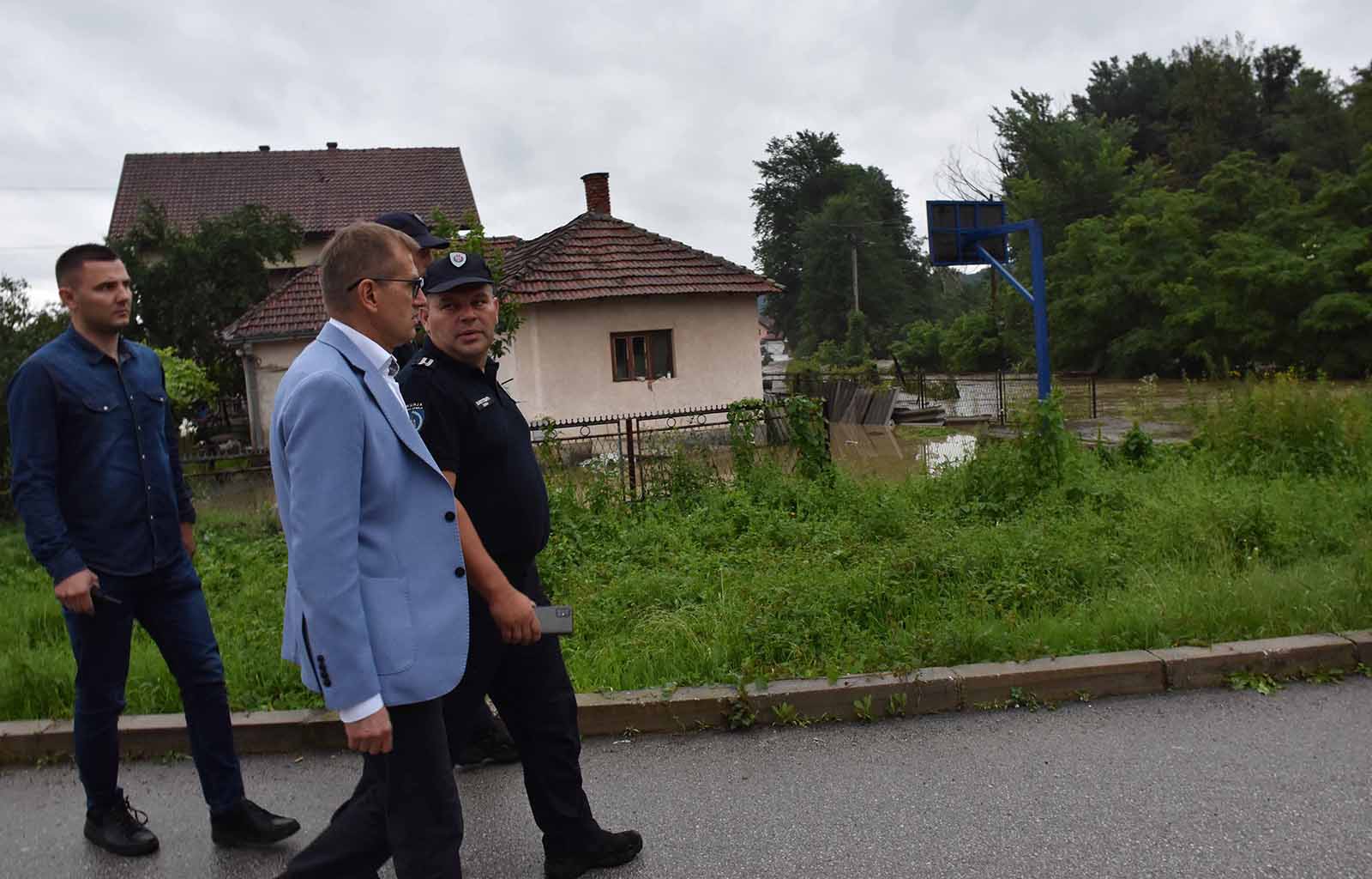 Rebić obišao opštine Lučani i Arilјe gde je proglašena vanredna situacija zbog obilnih padavina