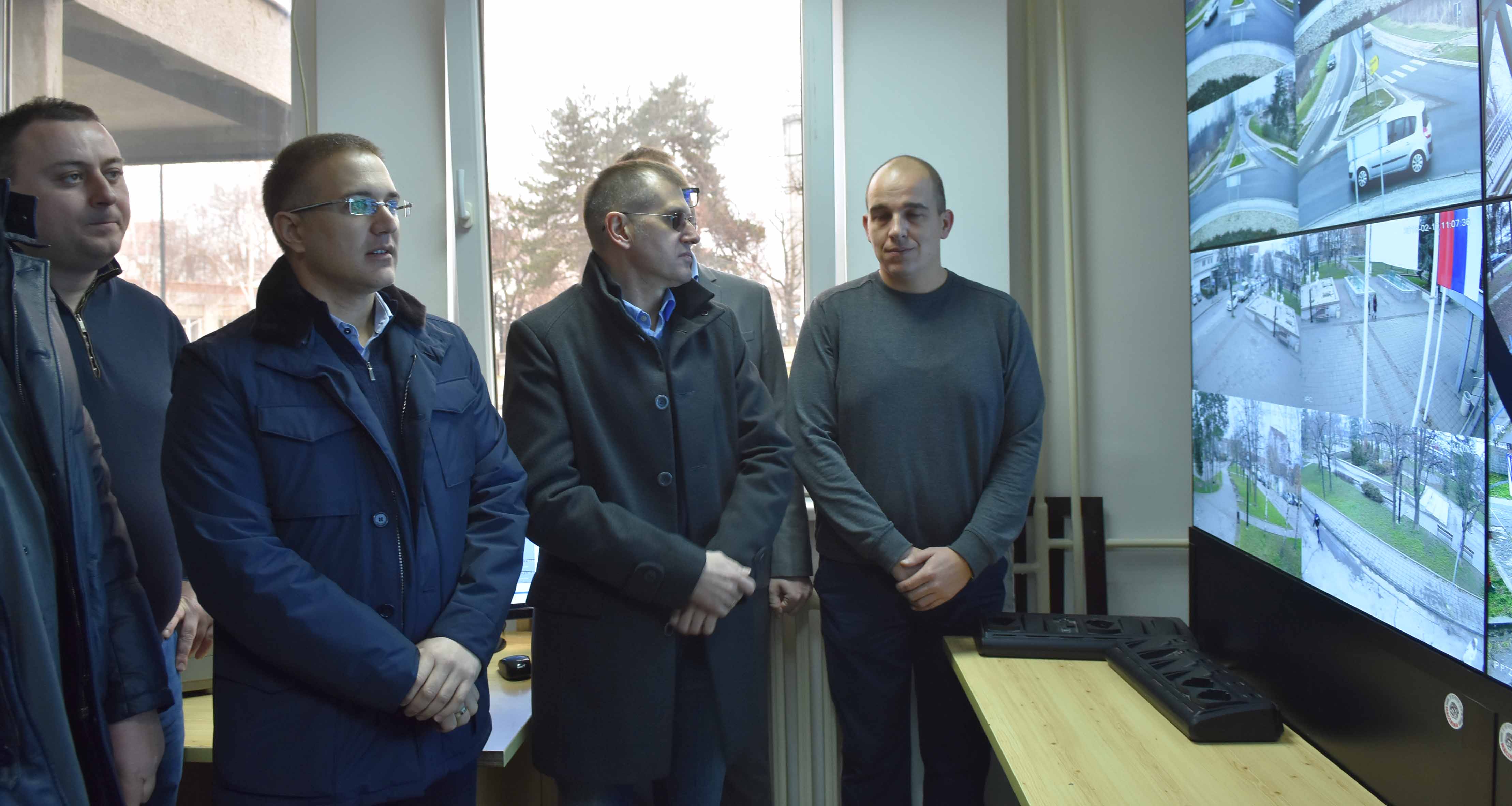 Stefanović:  Novi monitoring centar u PS Obrenovac omogućiće još veću bezbednost građana u ovoj opštini